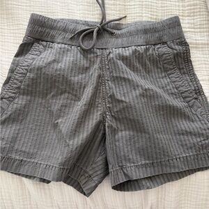 James Perse shorts - 0 - nwt